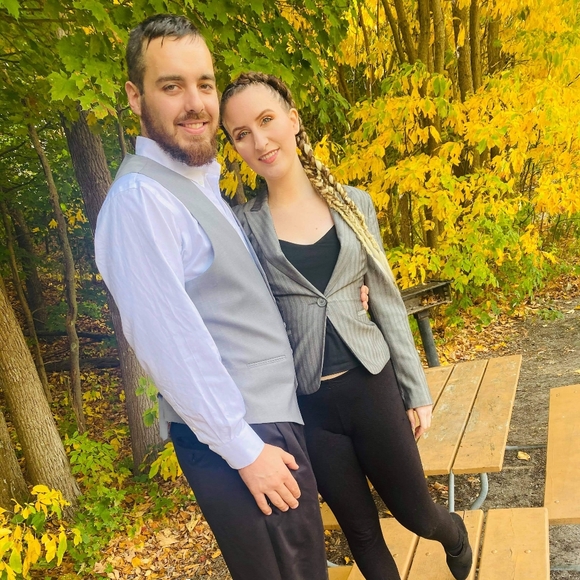 Meet your Posher, Heather - Picture 3 of 15